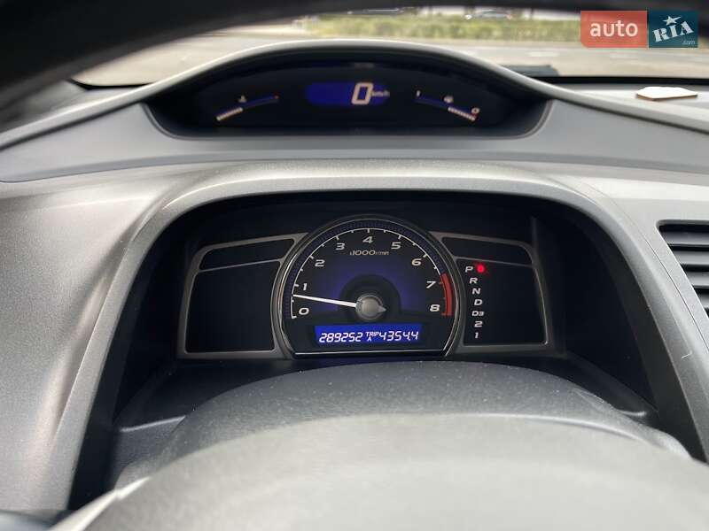 Седан Honda Civic 2007 в Николаеве