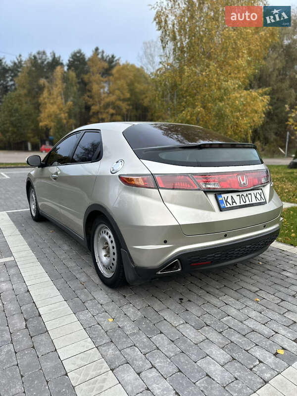 Хетчбек Honda Civic 2008 в Києві фото 5 Хетчбек Honda Civic 2008 в Києві