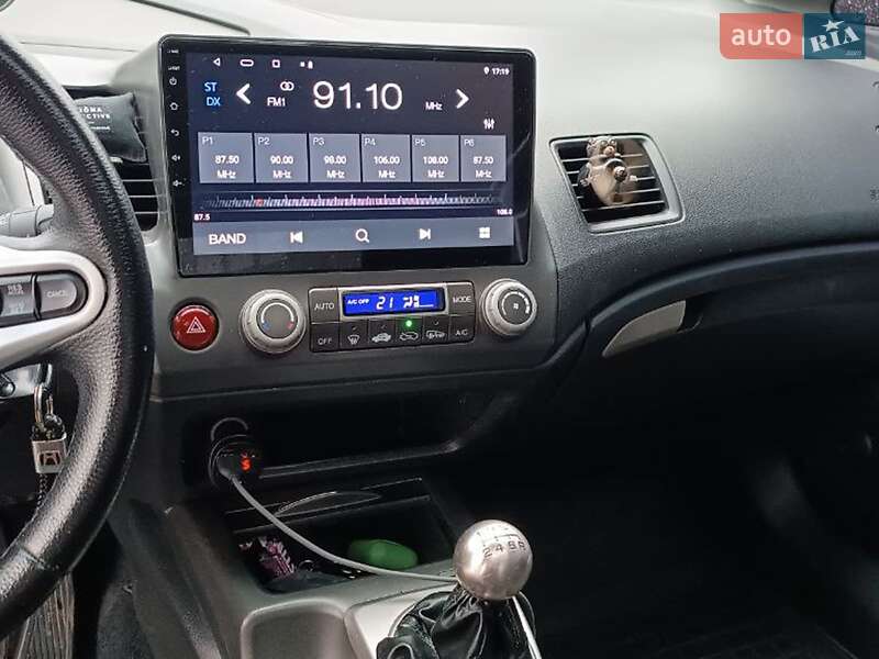 Седан Honda Civic 2007 в Львові