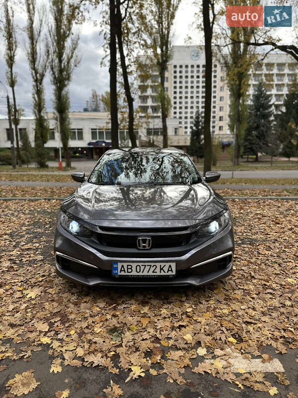 Седан Honda Civic 2019 в Вінниці фото Седан Honda Civic 2019 в Вінниці