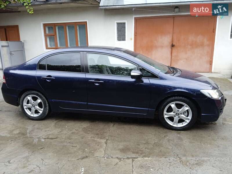Седан Honda Civic 2007 в Радехові