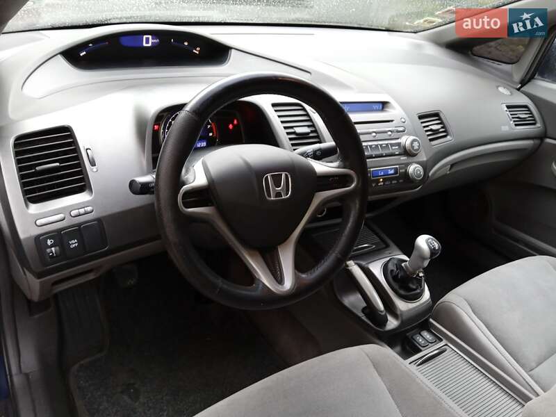 Седан Honda Civic 2007 в Радехові