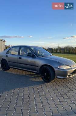 Седан Honda Civic 1994 в Луцьку