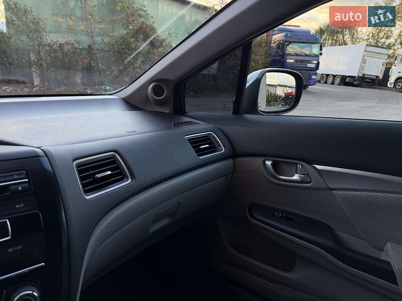 Седан Honda Civic 2013 в Ивано-Франковске фото 10 Седан Honda Civic 2013 в Ивано-Франковске