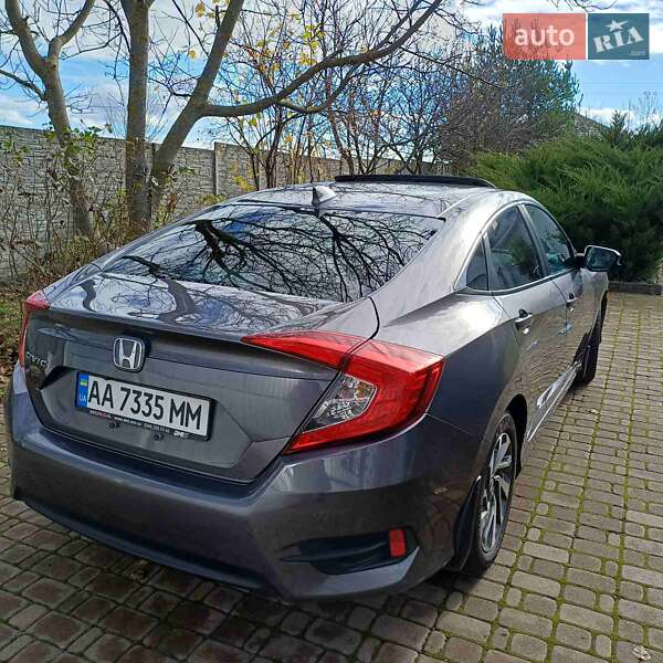 Седан Honda Civic 2018 в Києві
