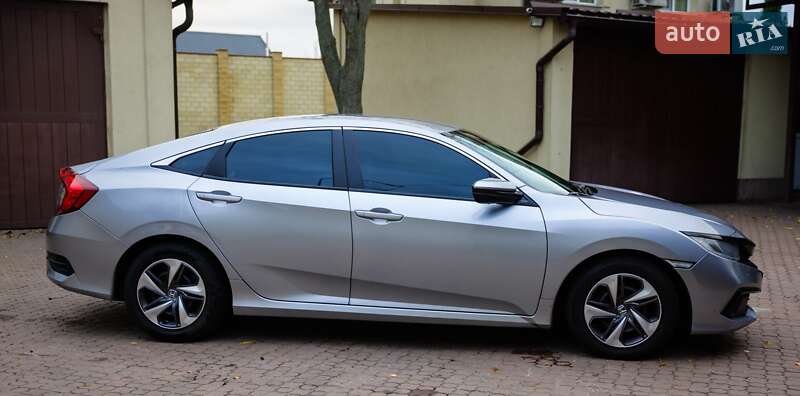 Седан Honda Civic 2020 в Киеве фото 7 Седан Honda Civic 2020 в Киеве
