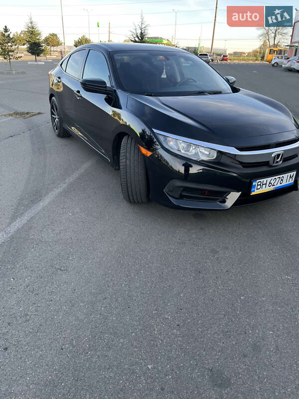 Седан Honda Civic 2016 в Одесі