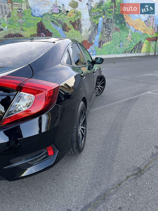Седан Honda Civic 2016 в Одесі