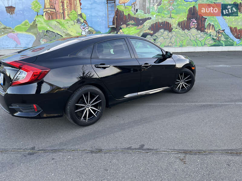 Седан Honda Civic 2016 в Одесі