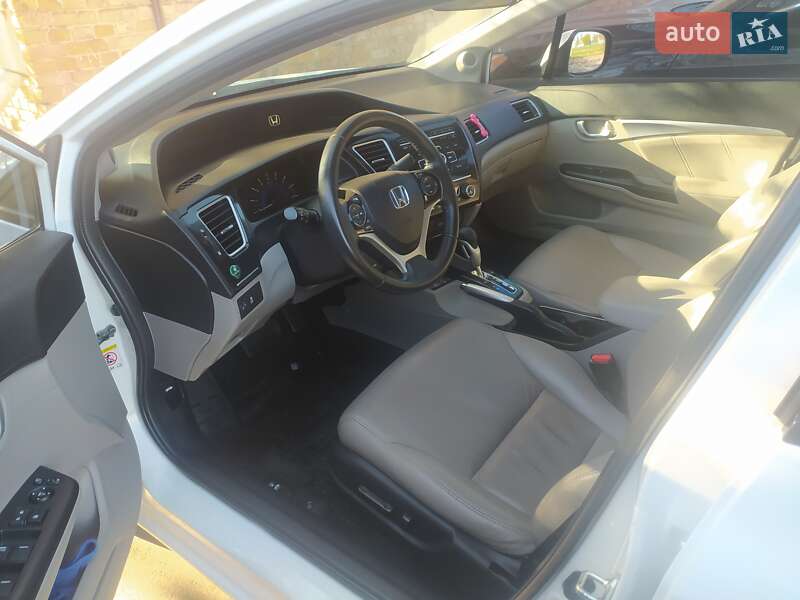 Седан Honda Civic 2013 в Калиновке