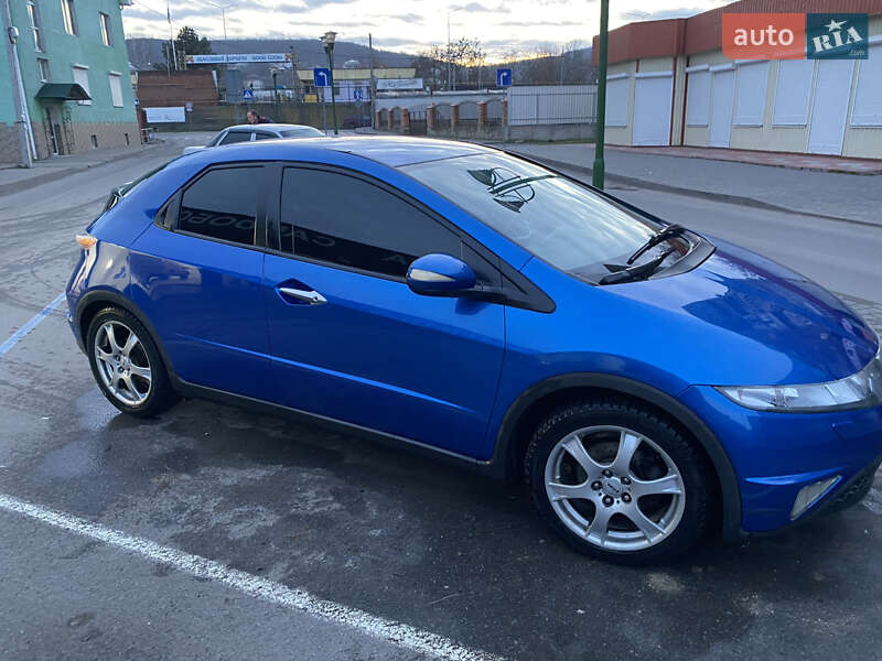 Хэтчбек Honda Civic 2007 в Могилев-Подольске фото 7 Хэтчбек Honda Civic 2007 в Могилев-Подольске