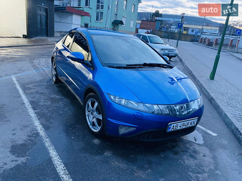 Хэтчбек Honda Civic 2007 в Могилев-Подольске фото 15 Хэтчбек Honda Civic 2007 в Могилев-Подольске