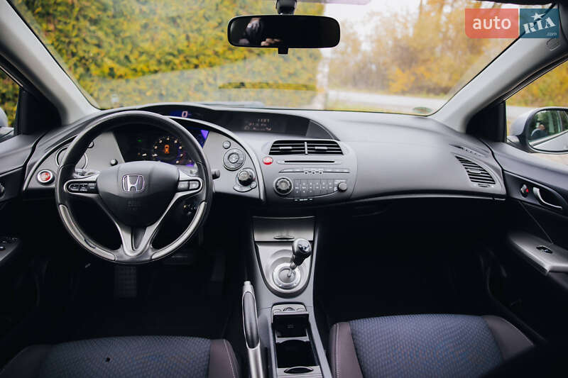 Хэтчбек Honda Civic 2010 в Бучаче