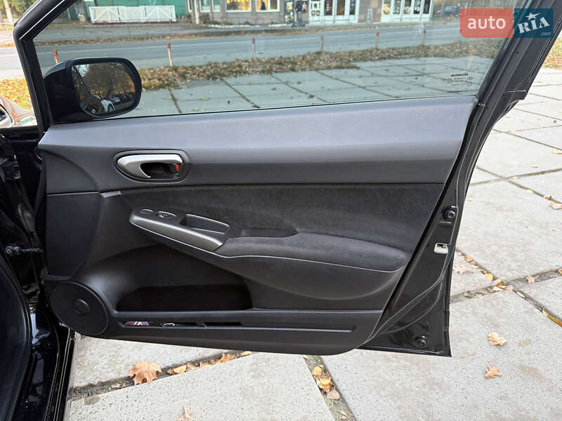 Седан Honda Civic 2008 в Киеве фото 30 Седан Honda Civic 2008 в Киеве