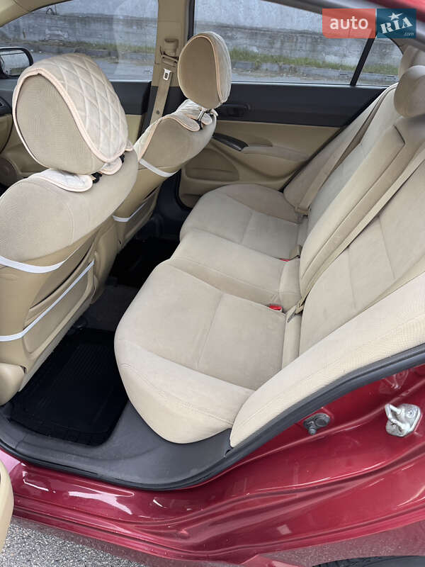 Седан Honda Civic 2008 в Киеве