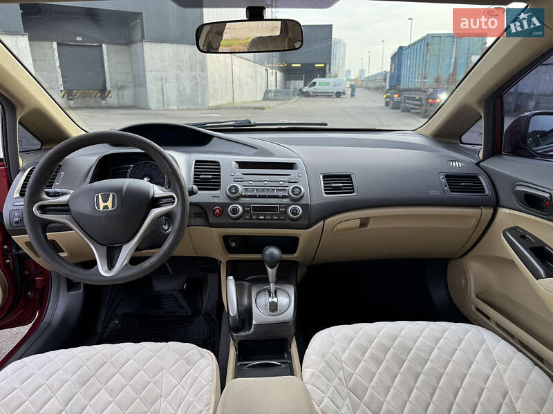 Седан Honda Civic 2008 в Киеве