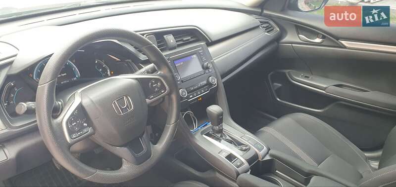 Седан Honda Civic 2019 в Тернополе