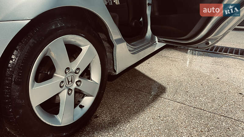 Седан Honda Civic 2007 в Перещепині