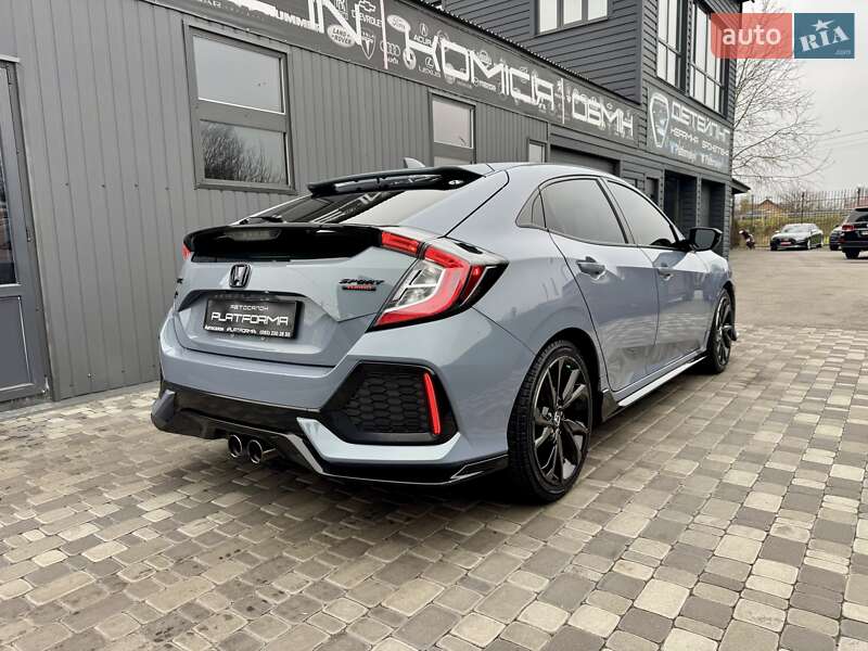 Хэтчбек Honda Civic 2019 в Киеве