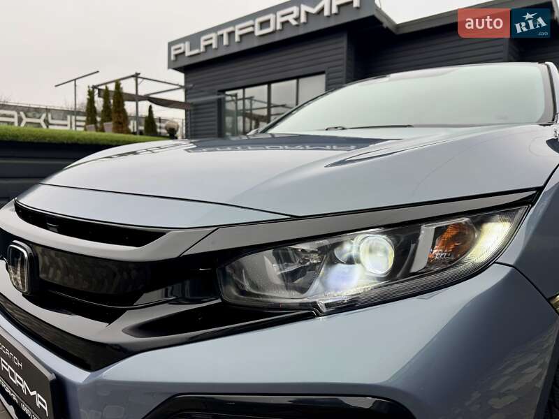 Хэтчбек Honda Civic 2019 в Киеве