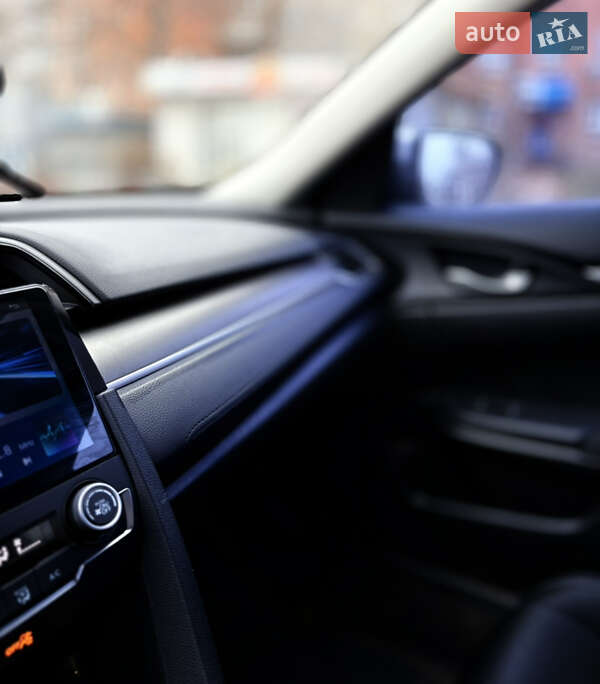 Седан Honda Civic 2020 в Киеве