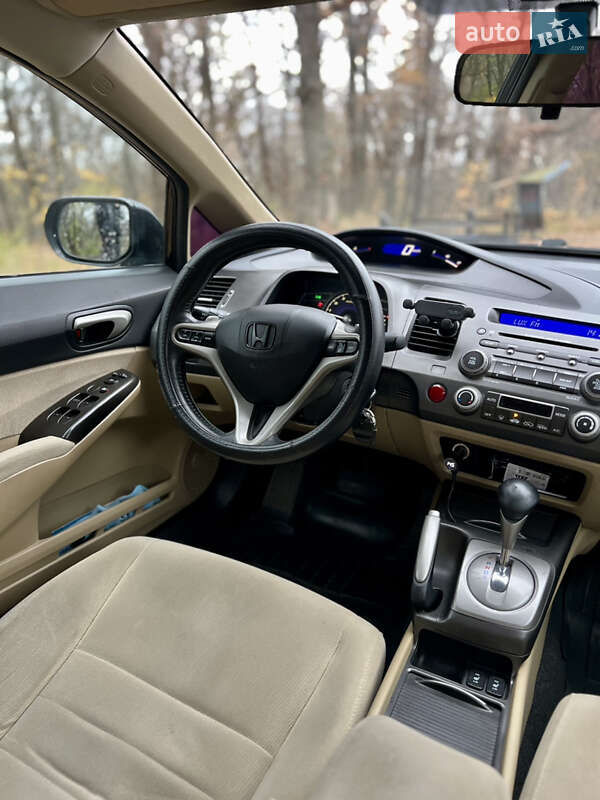 Седан Honda Civic 2008 в Киеве