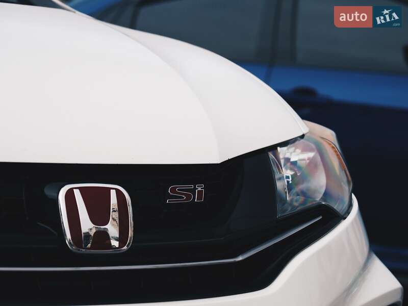 Купе Honda Civic 2015 в Києві