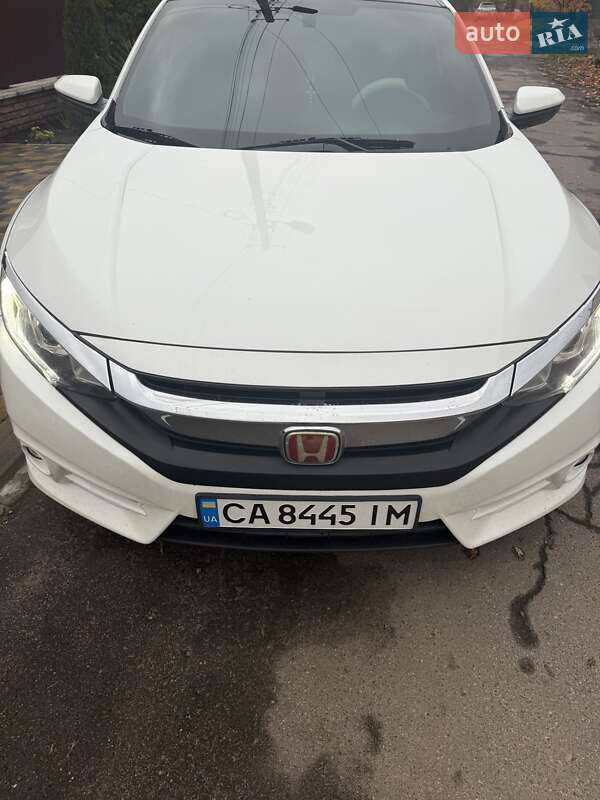 Купе Honda Civic 2016 в Звенигородці фото 2 Купе Honda Civic 2016 в Звенигородці