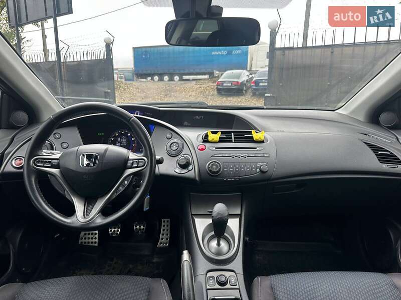 Хэтчбек Honda Civic 2010 в Киеве фото 14 Хэтчбек Honda Civic 2010 в Киеве