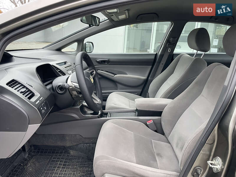 Седан Honda Civic 2008 в Полтаве