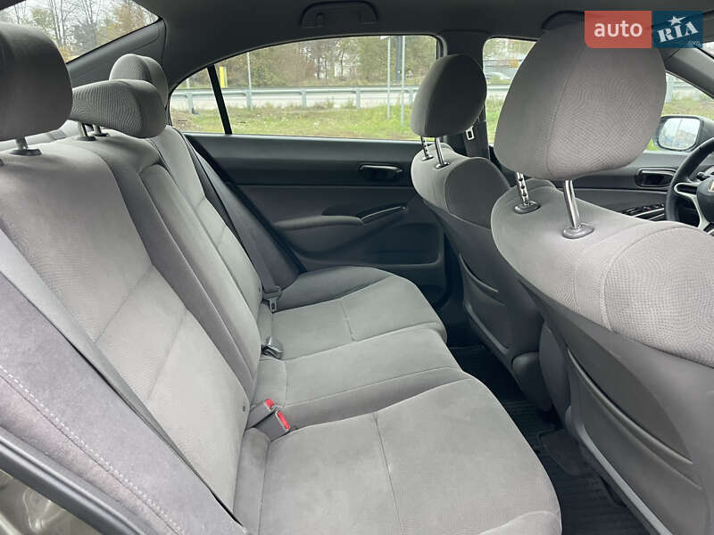 Седан Honda Civic 2008 в Полтаве