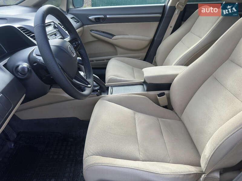 Седан Honda Civic 2008 в Киеве