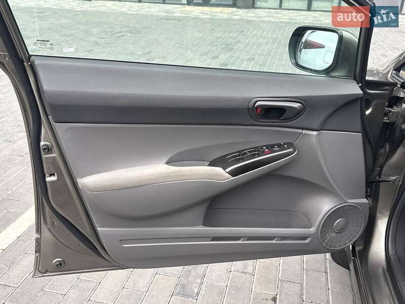 Седан Honda Civic 2008 в Полтаве фото 24 Седан Honda Civic 2008 в Полтаве