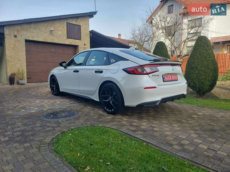 Хетчбек Honda Civic 2024 в Стрию