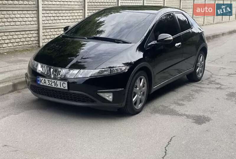 Хэтчбек Honda Civic 2008 в Могилев-Подольске фото 57 Хэтчбек Honda Civic 2008 в Могилев-Подольске