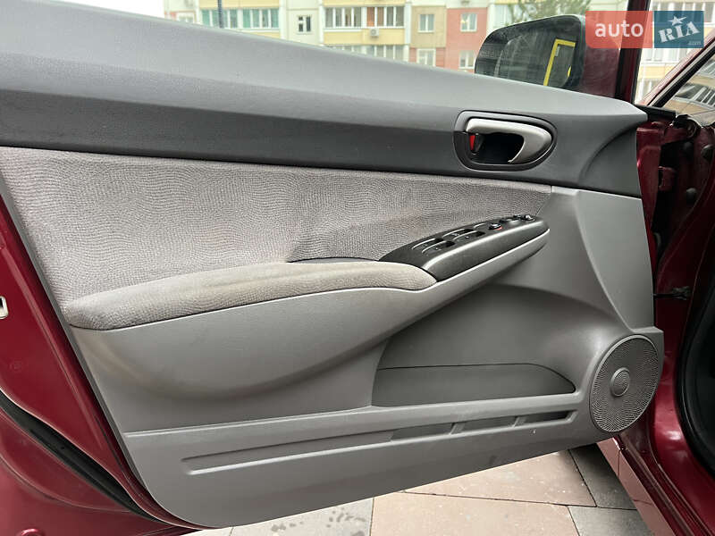 Седан Honda Civic 2007 в Киеве фото 25 Седан Honda Civic 2007 в Киеве