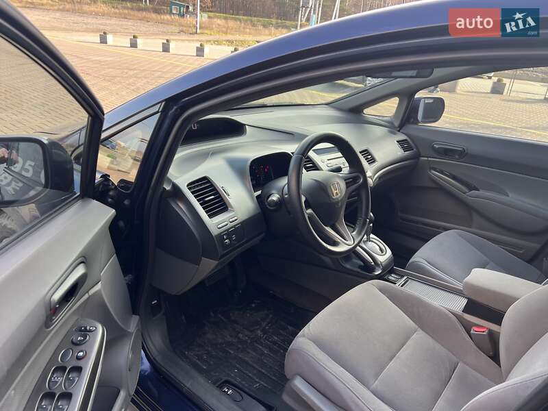 Седан Honda Civic 2007 в Киеве фото 7 Седан Honda Civic 2007 в Киеве