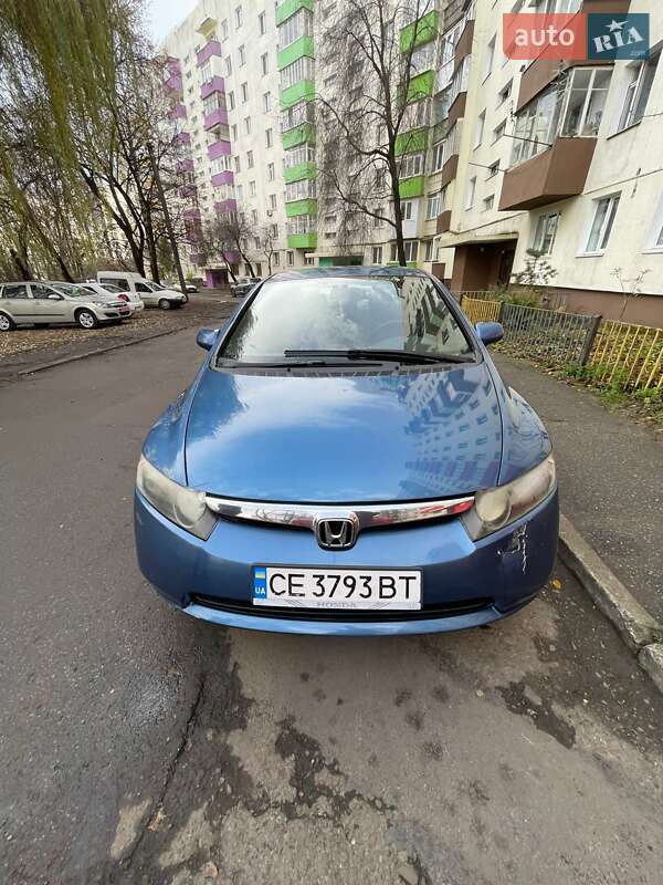 Седан Honda Civic 2007 в Черновцах