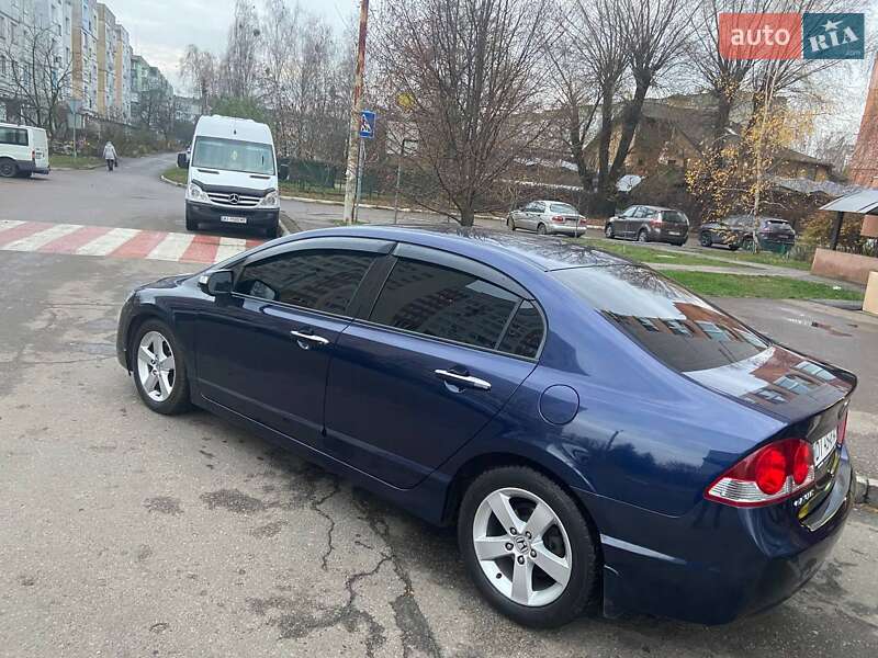 Седан Honda Civic 2008 в Киеве фото 3 Седан Honda Civic 2008 в Киеве