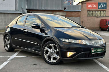 Хэтчбек Honda Civic 2008 в Киеве