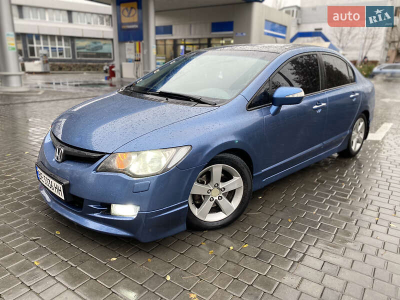 Седан Honda Civic 2006 в Николаеве