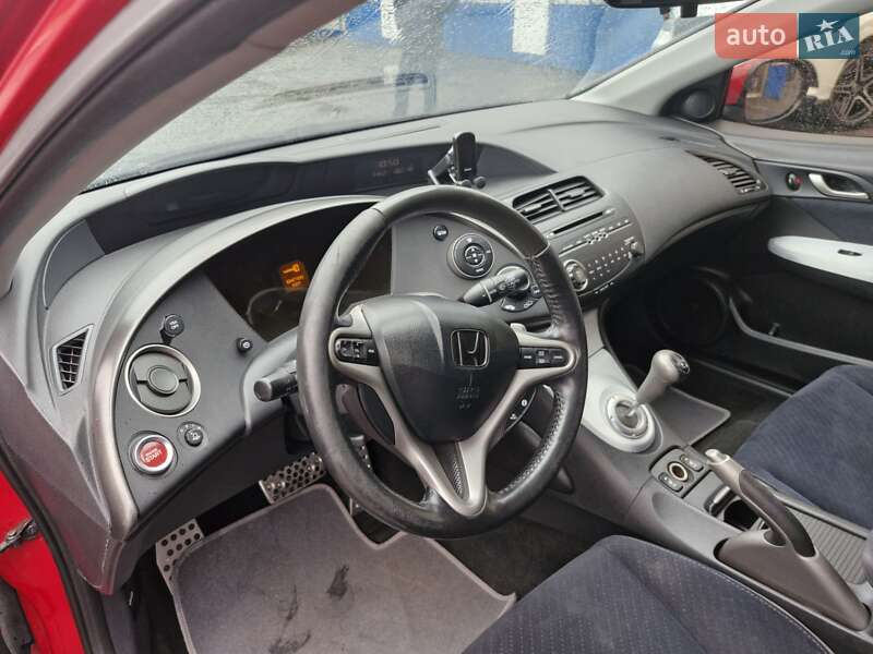Хэтчбек Honda Civic 2007 в Николаеве фото 12 Хэтчбек Honda Civic 2007 в Николаеве