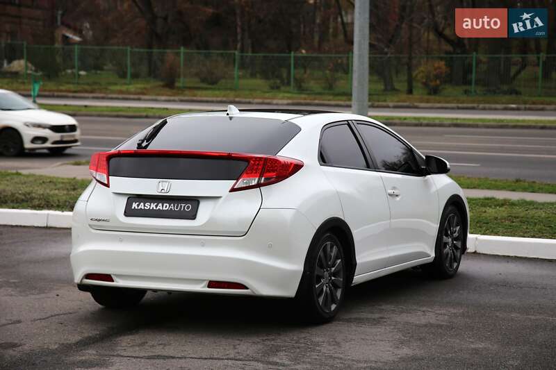 Хэтчбек Honda Civic 2012 в Харькове