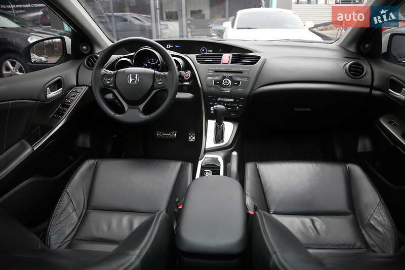 Хэтчбек Honda Civic 2012 в Харькове