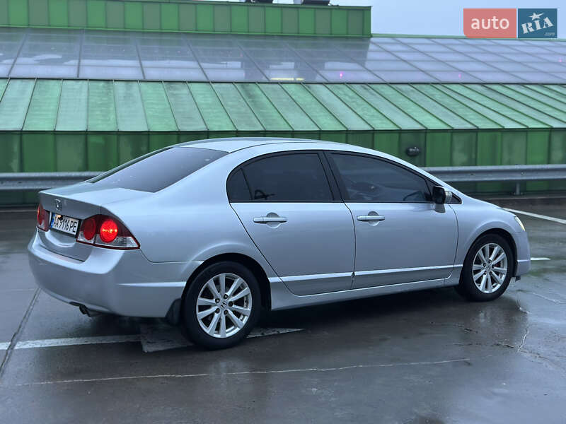 Седан Honda Civic 2008 в Киеве