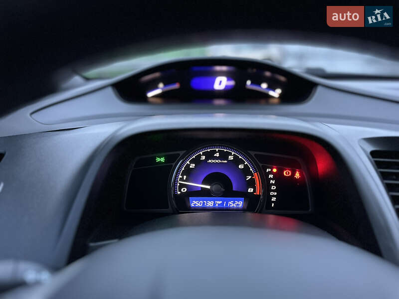 Седан Honda Civic 2008 в Киеве