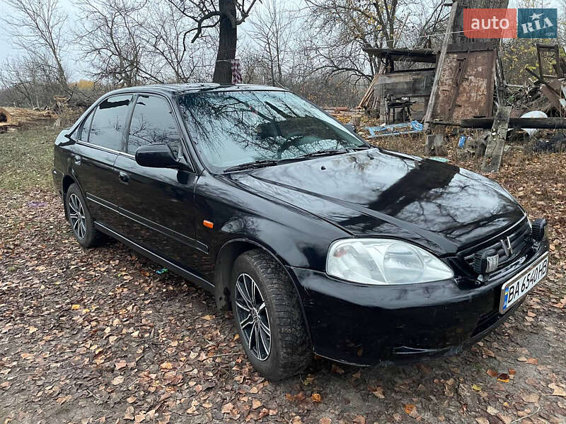 Седан Honda Civic 1998 в Кам'янському