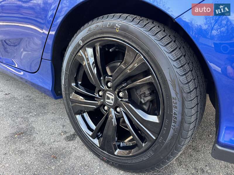 Хэтчбек Honda Civic 2018 в Харькове