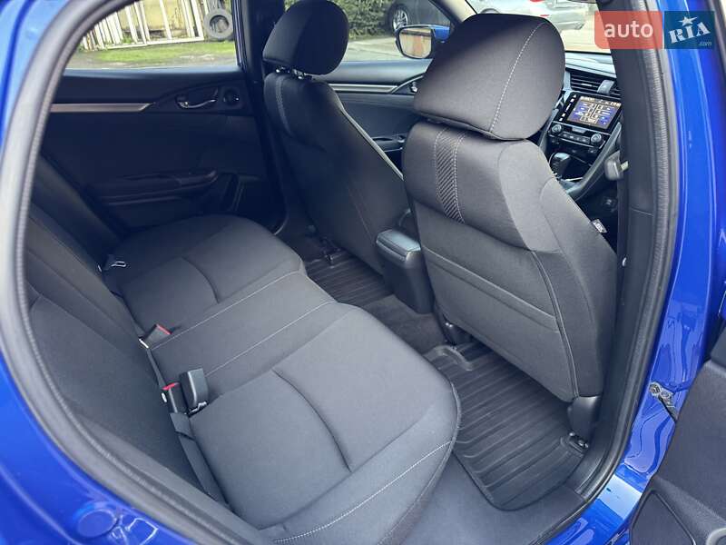 Хэтчбек Honda Civic 2018 в Харькове