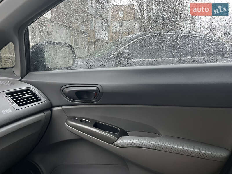 Седан Honda Civic 2008 в Николаеве